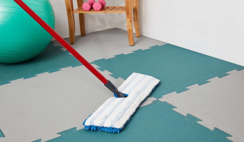 How to Steam Clean a Gym Floor